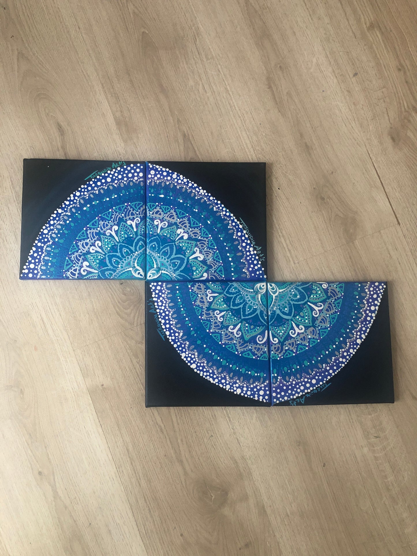 Toiles énergétiques « Mosaïque 4 toiles de 20/20 cm acrylique,qui créer un mandala »