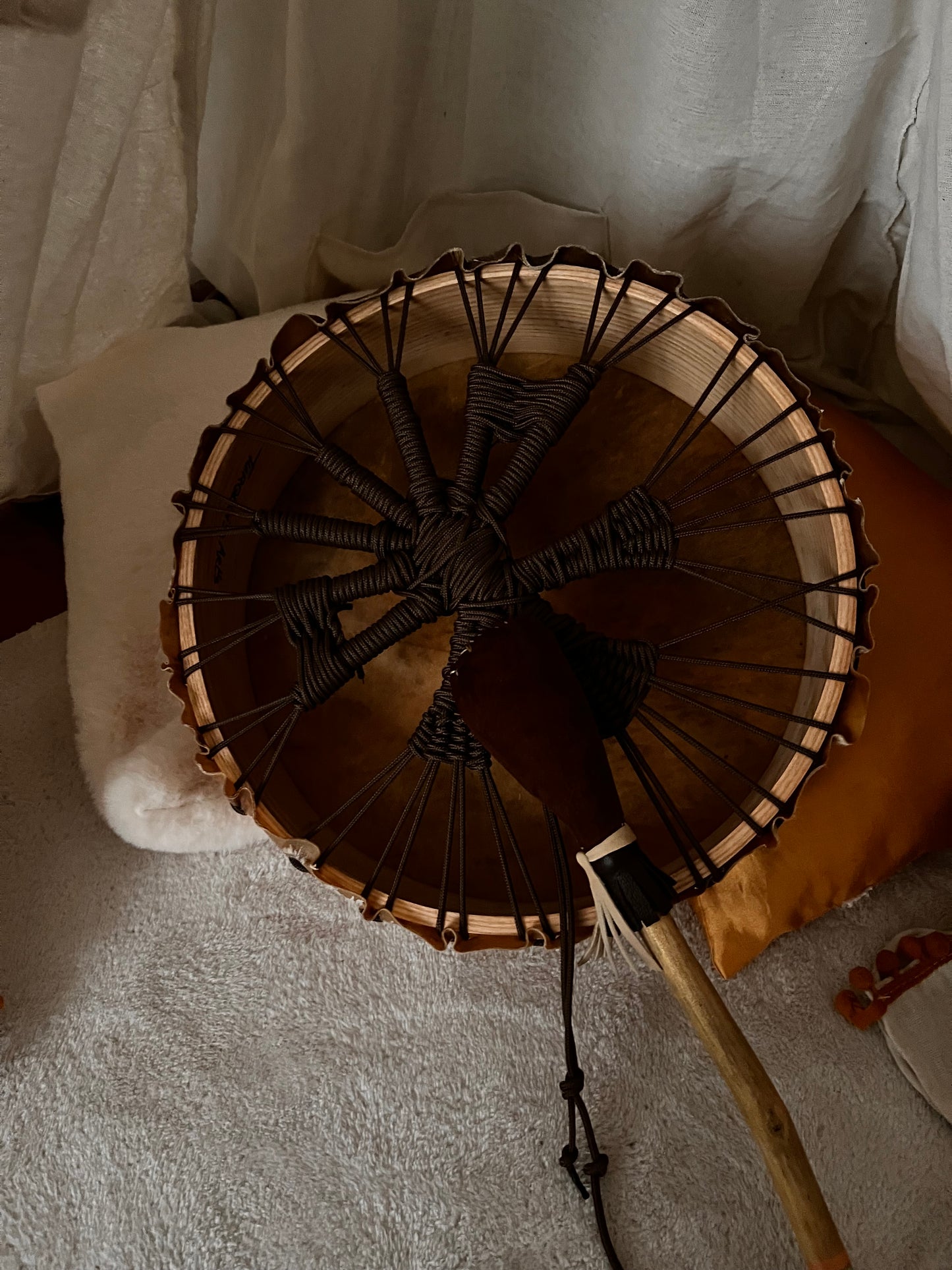 Tambour Chamane en peau de buffle
