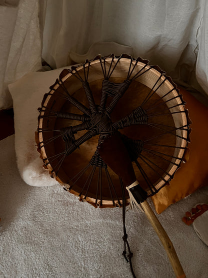 Tambour Chamane en peau de buffle