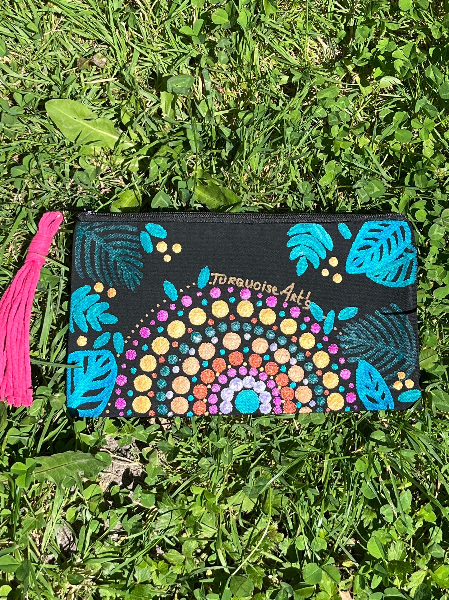 Trousse mandala ,pompon rose fuchsia