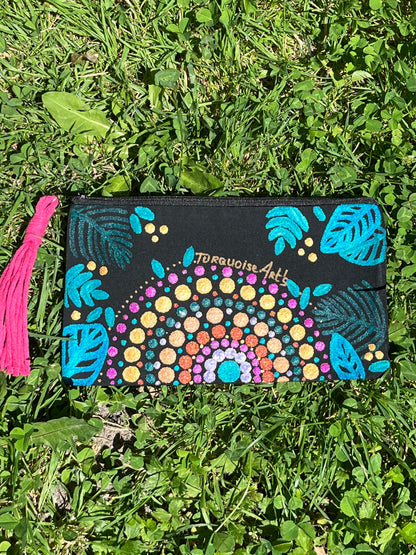 Trousse mandala ,pompon rose fuchsia,pièce unique