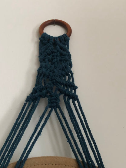 Suspension porte chapeau en macramé